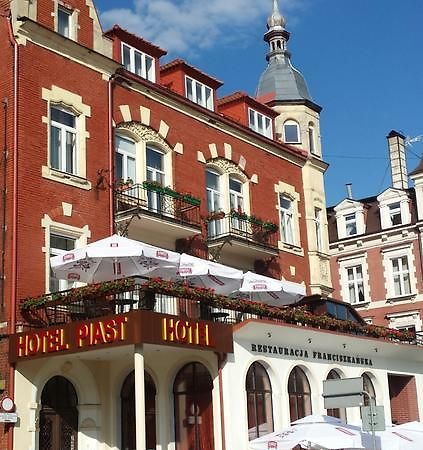 Hotel Piast Σλούπσκ Εξωτερικό φωτογραφία