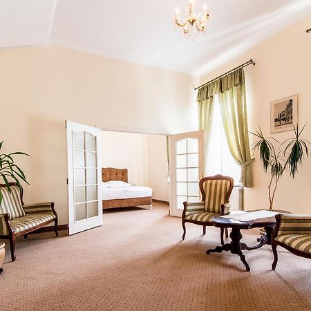 Hotel Piast Σλούπσκ Εξωτερικό φωτογραφία